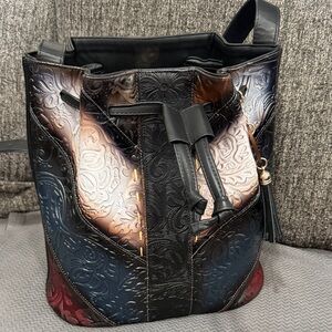 Embossed calf Leather Drawstring Bucket Bag - Black & Brown